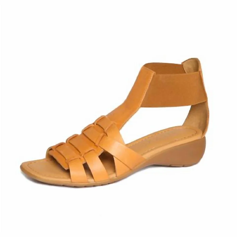 Bandeau Sandal In Cognac