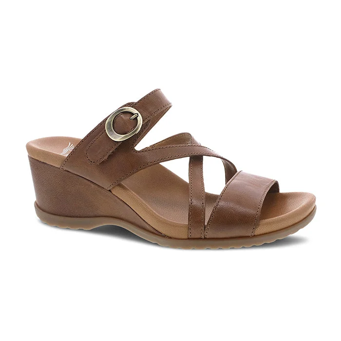 Womens Dansko Ana in Tan