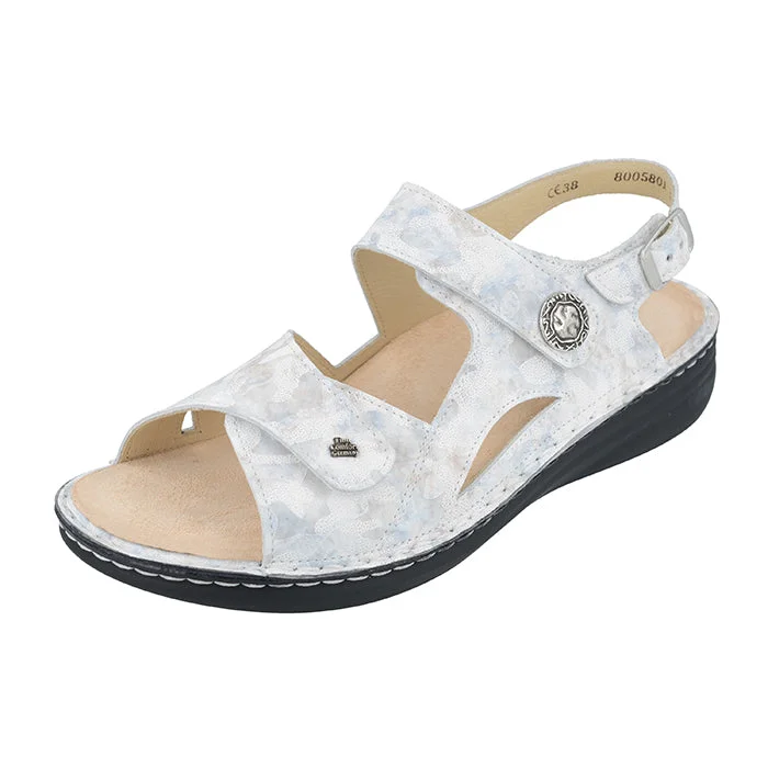 Womens Finn Comfort Barbuda in Mavi Diva