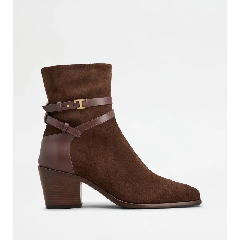 Ankle Boots in Suede