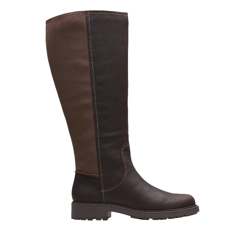 Statement Boots Offers Clarks Opal Glow 26167833 Womens Brown Leather Zipper Knee High Boots Statement Boots Offers Clarks Opal Glow 26167833 Womens Brown Leather Zipper Knee High Boots
