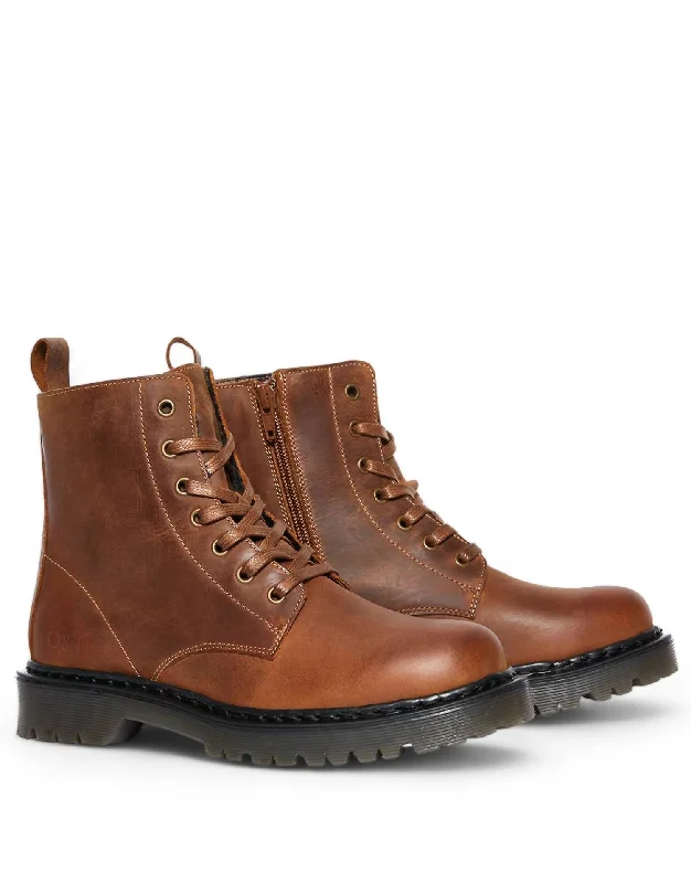 Women's Brixton Boots In Dark Brown