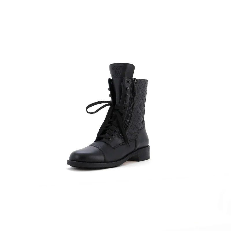 Women's CC Zip Up Combat Boots Quilted Leather